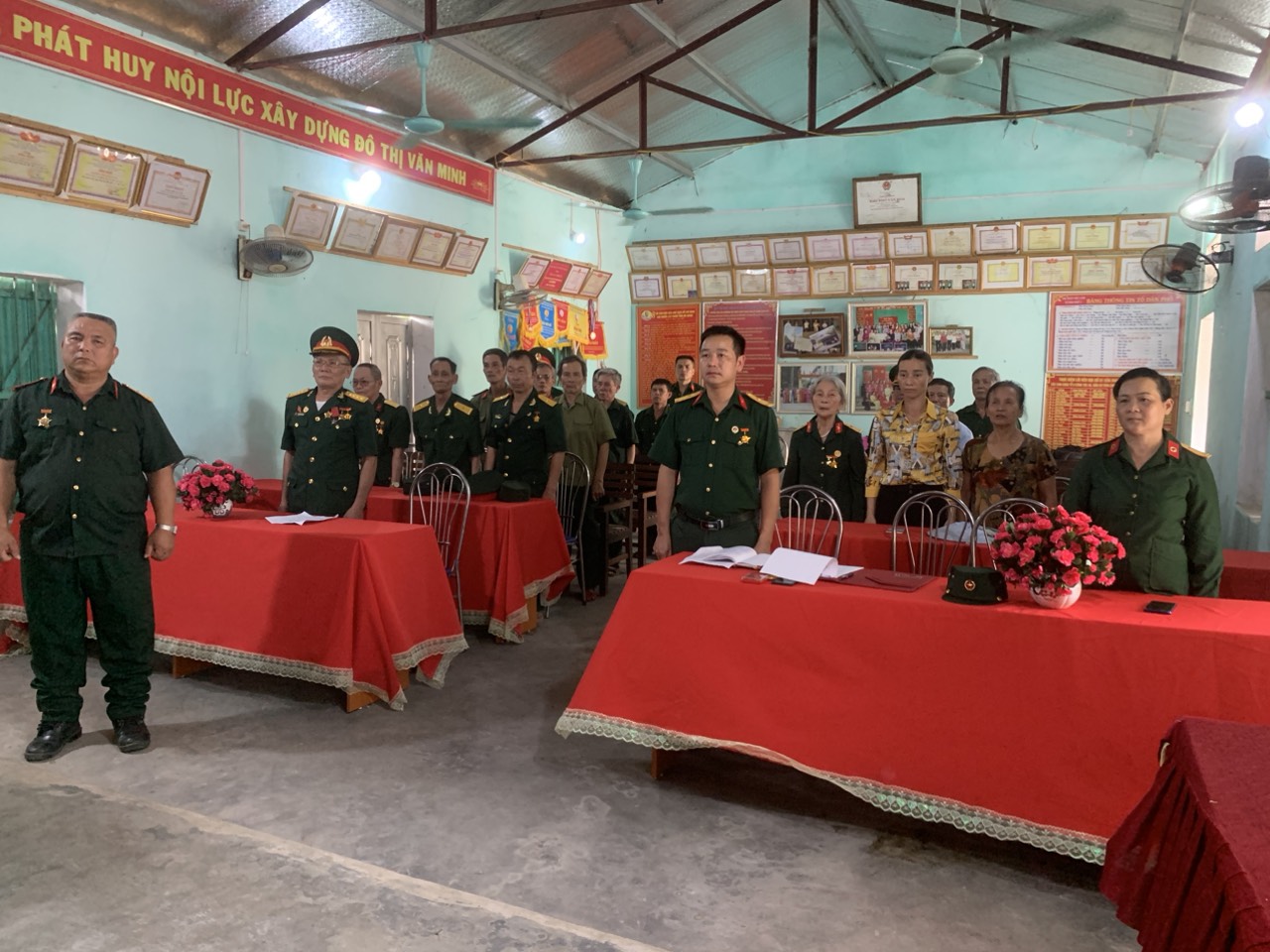 Hội cựu chiến binh thị trấn Nông trường Việt Lâm tổ chức kết nạp Hội viên mới năm 2024