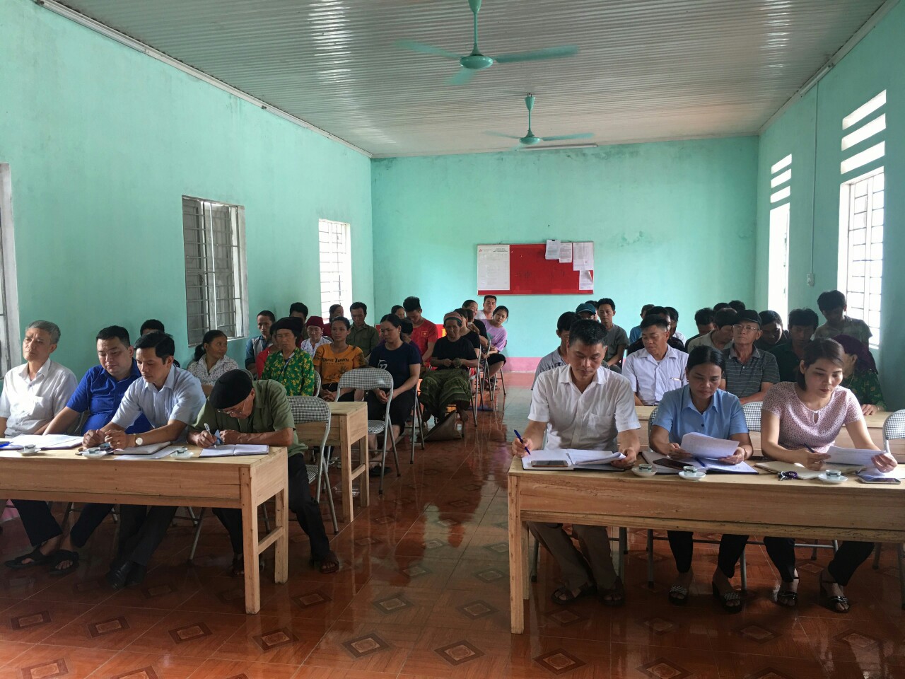 Hội nghị tuyên truyền xây dựng TNTM tại thôn Suối Đồng thị trấn Việt Lâm.